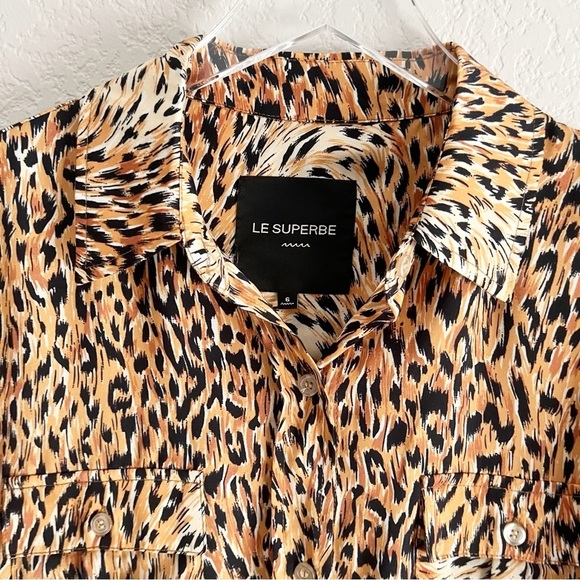 LE SUPERBE Cheetah - Print Walking Safari Shirt - Picture 4 of 13